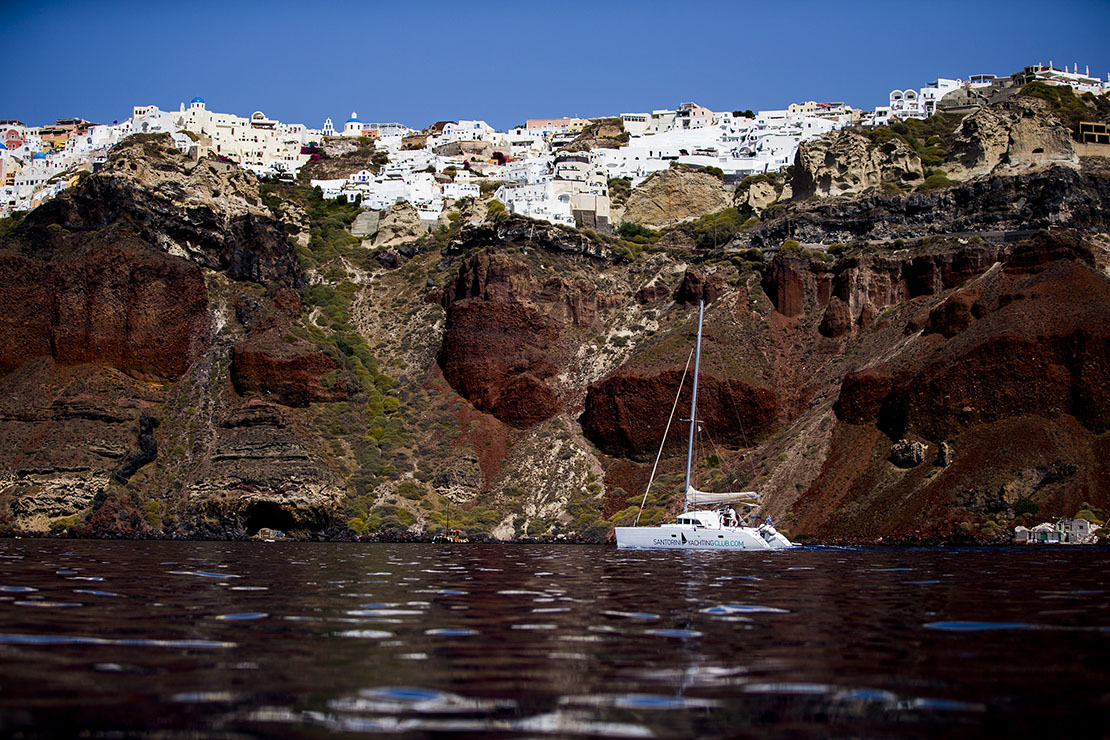 Santorini catamaran trip around caldera