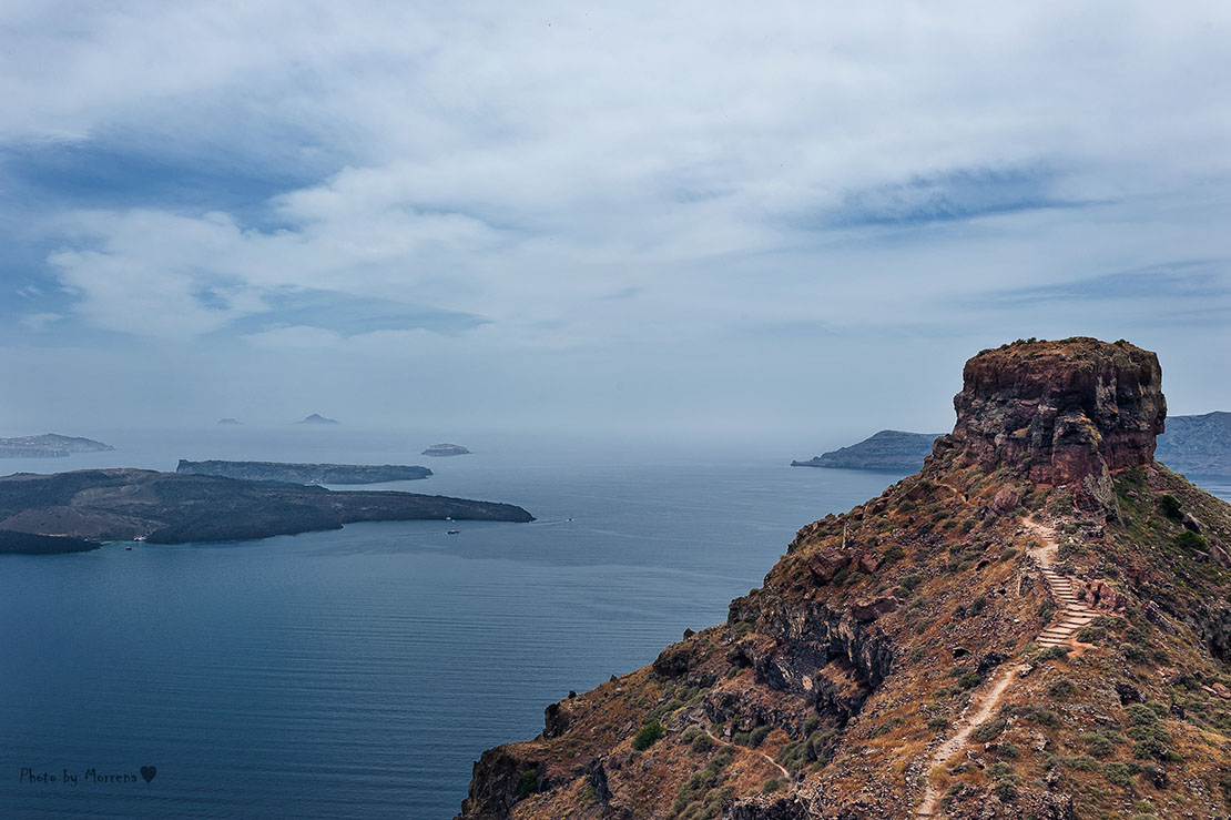 Holidays in Santorini, Skaros Rock in Imerovigli Village