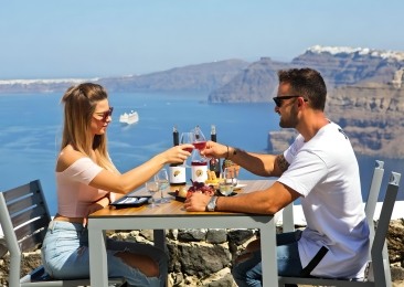 Take a Bite of Santorini’s Cuisine Culture