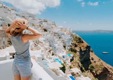 Welcome to Santorini 2026: A New Season of Unforgettable Private Experiences