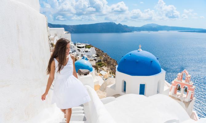 The Top 5 Santorini Attractions for Sightseeing