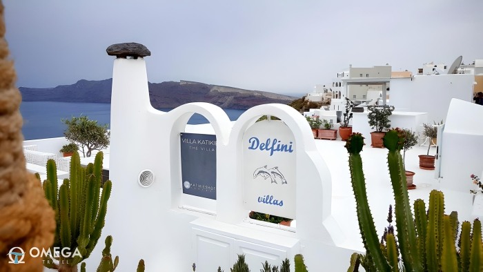 Cave Hotels Oia Santorini Greece