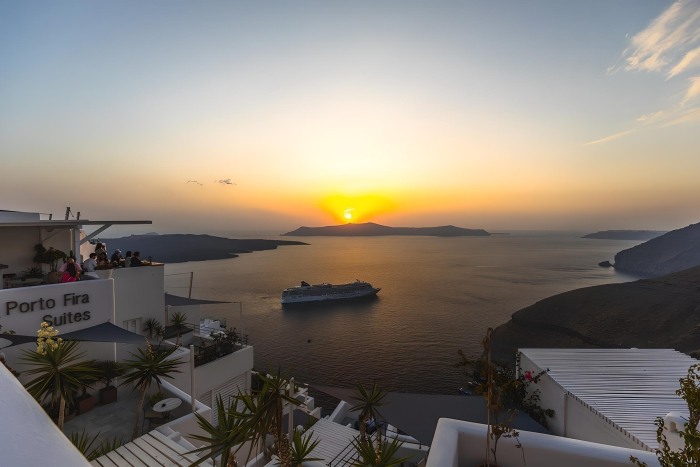 Fira Santorini