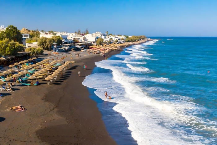 Top 10 Beaches On Santorini