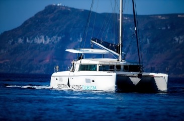 Greece Santorini Sailing Tour Lagoon 380